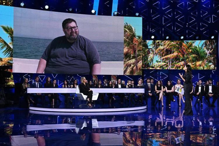 Paura per Adinolfi dopo l’Isola dei Famosi, ricoverata d’urgenza