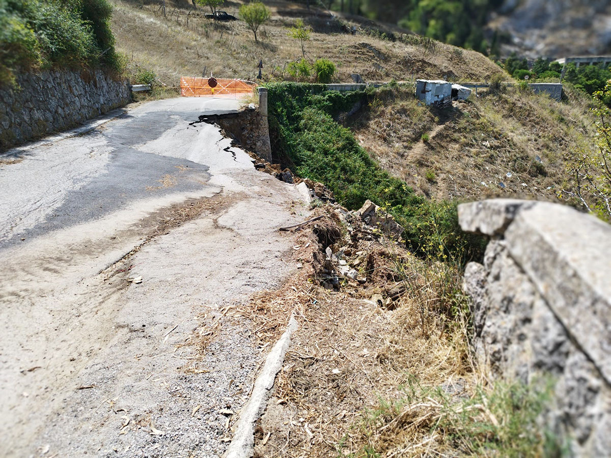 Dissesto idrogeologico, l’Italia si “sgretola”. Quasi sei milioni a rischio. Solo per le frane