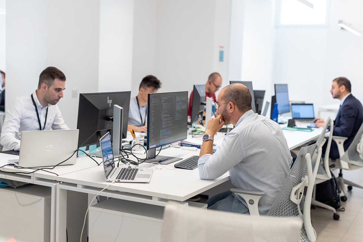 Quando il profitto incontra il bene comune: anche in Italia crescono le società “benefit”