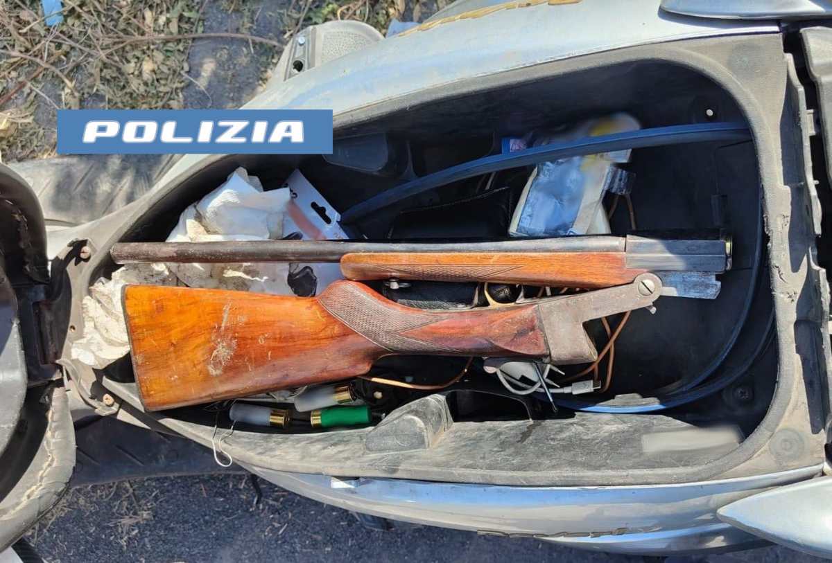 “Non può passare”, operai del cantiere minacciati col fucile: terrore ad Acireale, un arresto