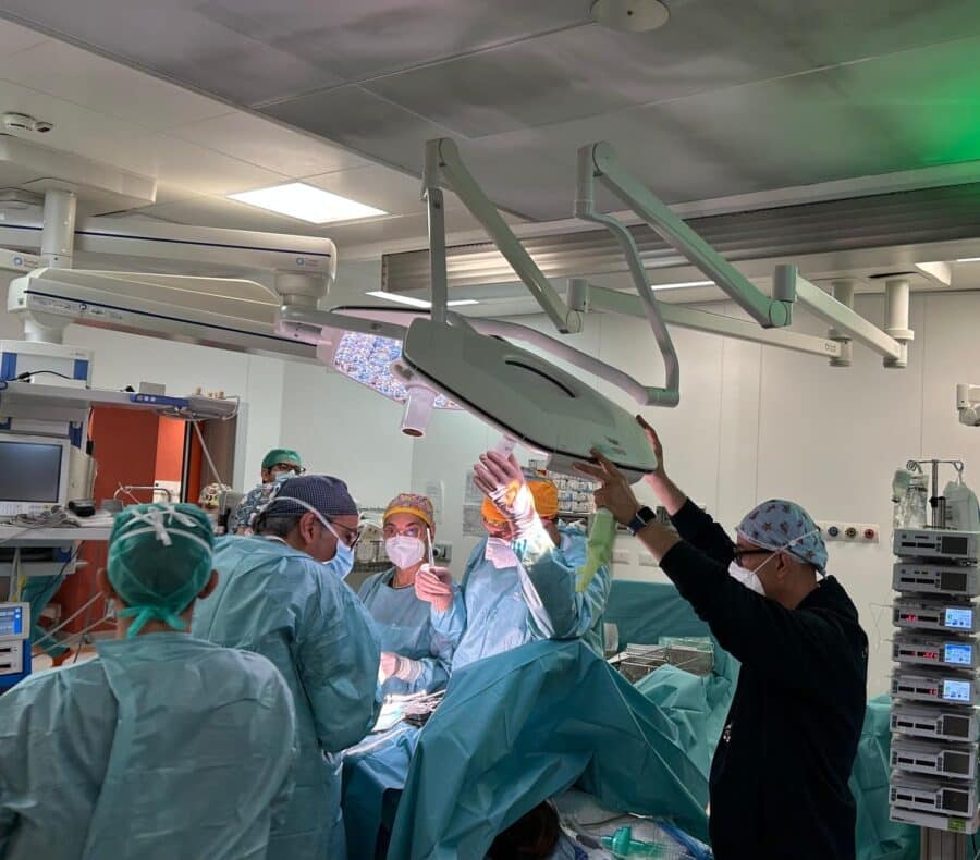 Catania, salvata neonata con intervento intrauterino