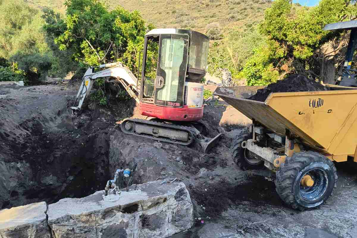 Stromboli, Regione avvia lavori di pulizia dei torrenti dopo l’alluvione del 2024
