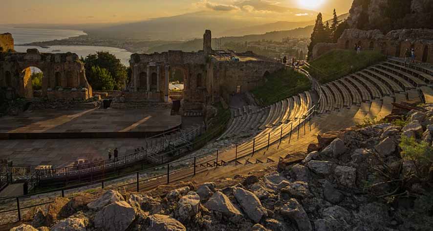 Il mito di Aida va in scena negli antichi Teatri di pietra