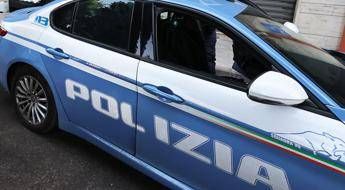 Uccide la moglie a colpi di pietra e scappa, l’ennesimo femminicidio