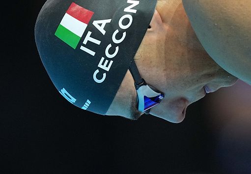 Nuoto, Ceccon in finale nei 100 farfalla con il record italiano