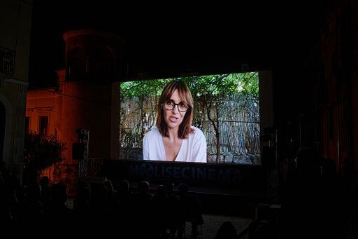 ”C’è ancora Molise”, l’omaggio-remake film Cortellesi a MoliseCinema