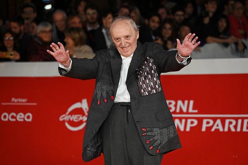 Il regista Dario Argento ricoverato a Ischia per una crisi respiratoria
