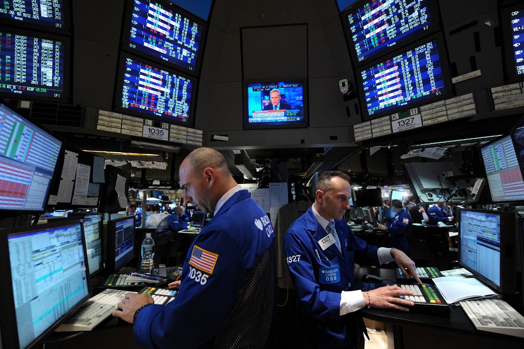 Wall Street accelera al rialzo con parole Powell, Dow Jones +1,6%