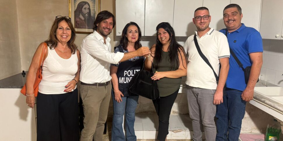 Palermo, nuovi immobili assegnati a famiglie in lista d’attesa. Ferrandelli: “Via della legalità è premiante”