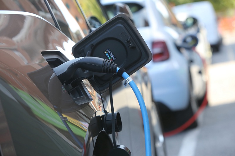 Colonnine di ricarica, la Sicilia prova a cambiare marcia