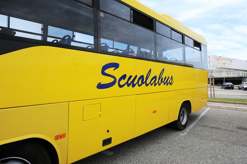 Dalla Regione 2 milioni per l’acquisto di scuolabus: 129 i comuni idonei al contributo