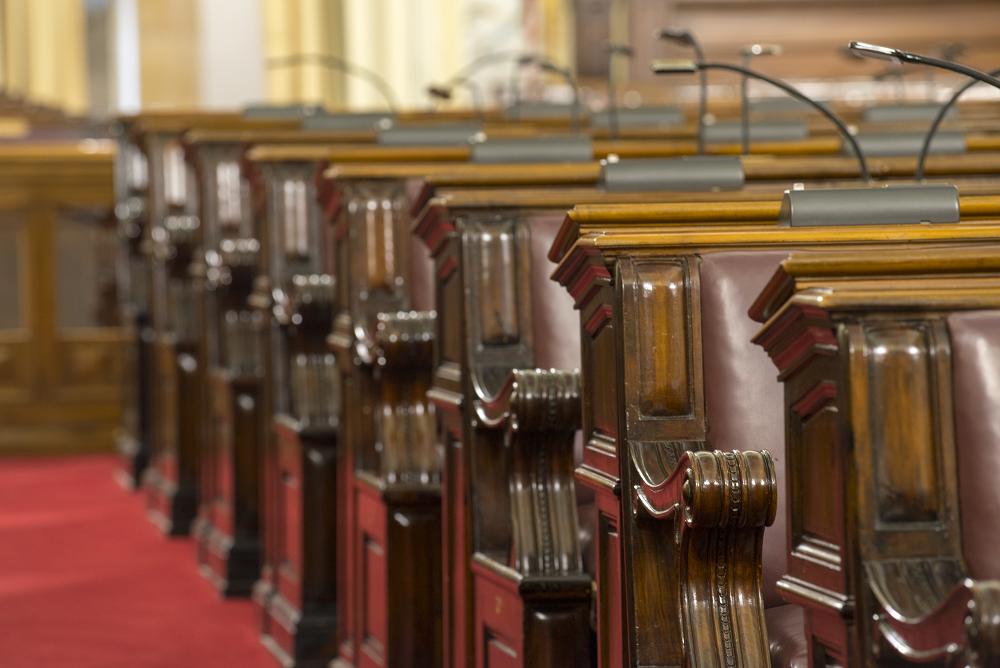 Manovra, la maggioranza “diserta” l’Aula e la discussione generale sul ddl slitta a oggi