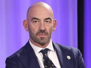 Bassetti minacciato di morte: “Capita quando la politica invade il campo della scienza”