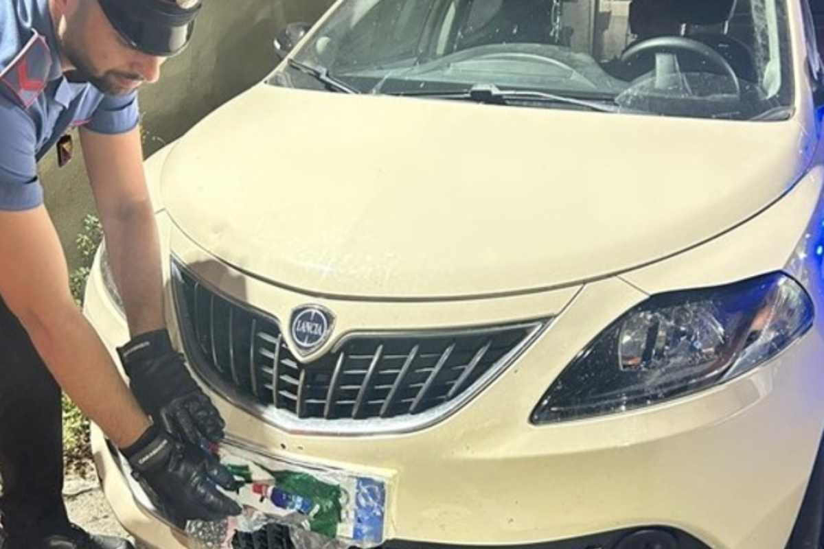 Furto e resistenza a pubblico ufficiale nel catanese, fermati due uomini