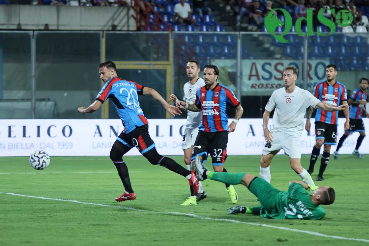 FOTO | Catania, esordio da urlo: 6-0 al Foggia davanti al proprio pubblico