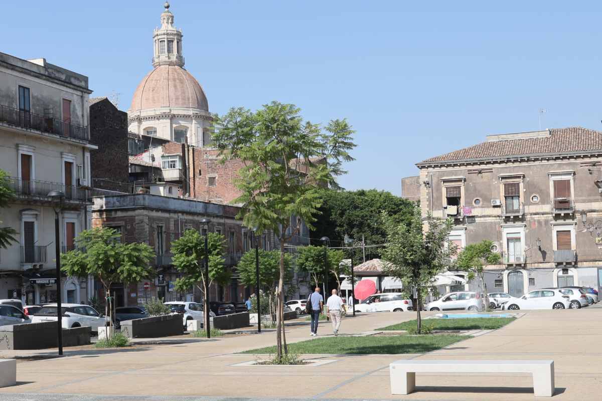 FOTO | Catania, inaugurata la nuova piazza Santa Marta: presenti il sindaco Trantino e il ministro Musumeci FOTO | Catania, inaugurata la nuova piazza Santa Marta: presenti il sindaco Trantino e il ministro Musumeci