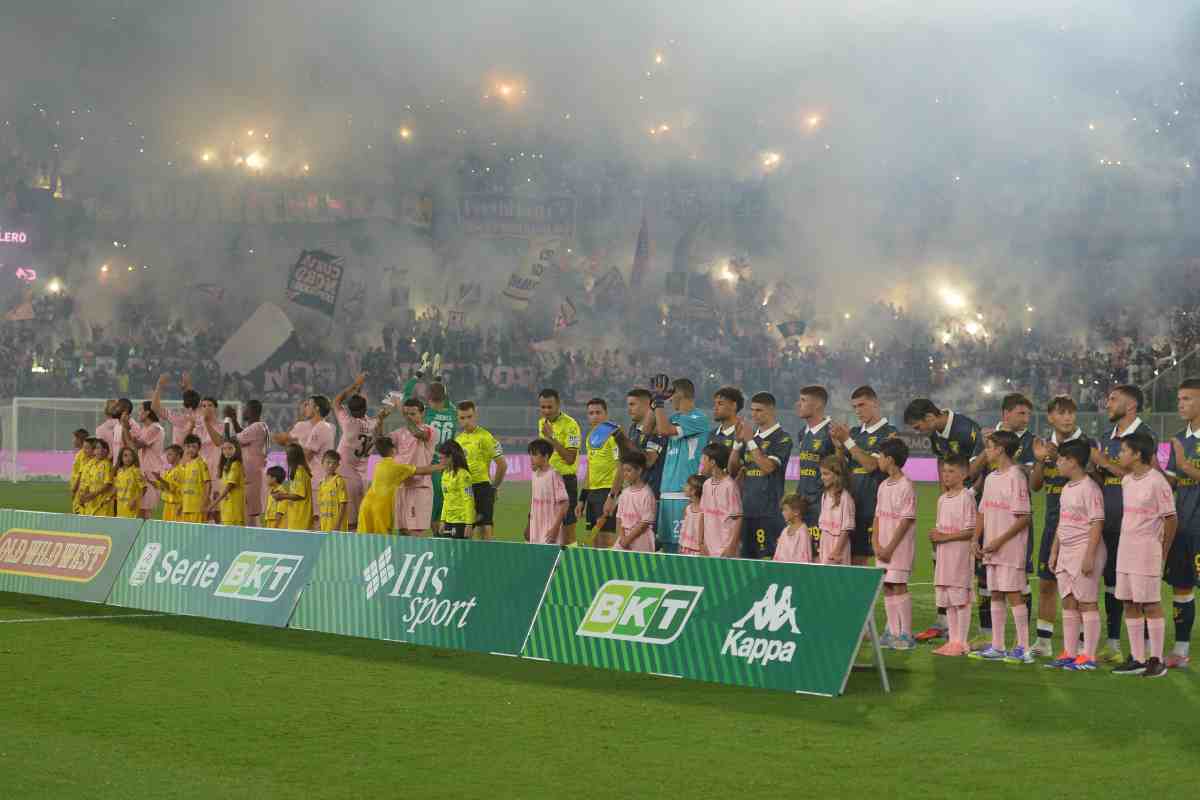 Quarta giornata di Serie B, Palermo e Frosinone anticipano con Bari e Sudtirol: big match Venezia-Cesena