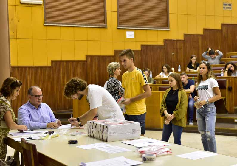 Laurea in Medicina: 60mila aspiranti. Da settembre il nuovo “semestre filtro”