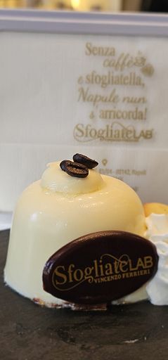 Il pasticcere Vincenzo Ferrieri celebra i 2500 anni di Napoli con la “Bomboniera”