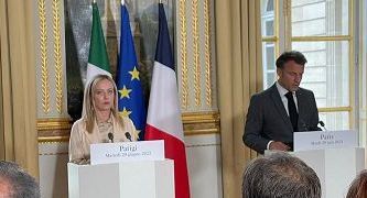 Giovedì summit volenterosi, Meloni(da Roma)ribadirà no a truppe