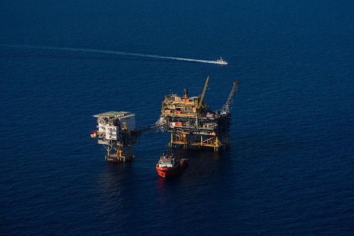 Lampedusa, 41 migranti in salvo, 7 i dispersi