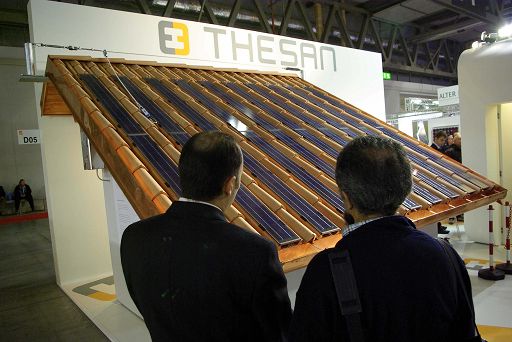 Cina, industrie pannelli fotovoltaici in rosso, interviene Pechino