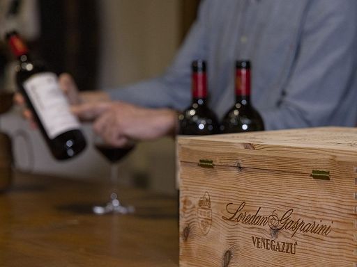 Vino, Loredan Gasparini presenta i cofanetti per Olimpiadi di Cortina