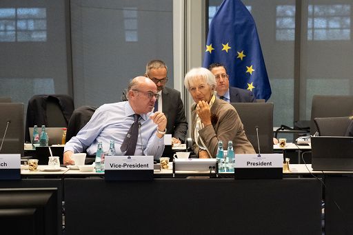 Bce, Consiglio direttivo in corso, attesa conferma tassi al 2%