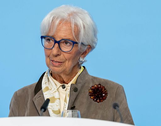 Bce conferma ancora i tassi, Lagarde: “Restiamo in buona posizione”