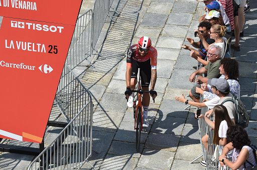 Ciclismo, Ganna vince la crono di Valladolid alla Vuelta