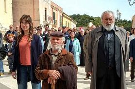 Cinema, sconti in sala per famiglie: MiC lancia “Happy Cinefamily”