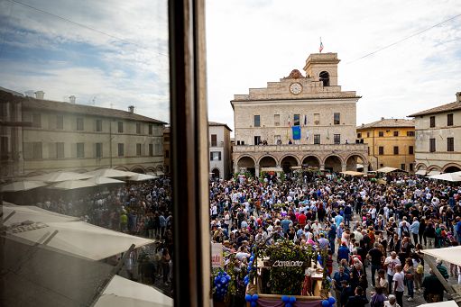 A Montefalco da 19 a 21 settembre torna “Enologica-Abbinamenti 2025″
