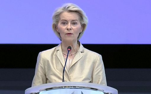 Von der Leyen: decarbonizzazione rafforza competitività economia