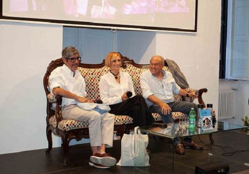 Nel libro “Lavoro Tossico” l’ambiente professionale che ti avvelena