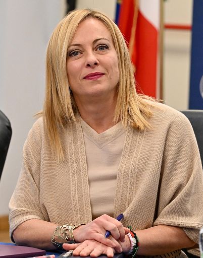Meloni: in Italia nessuno è oggetto di parole d’odio come me