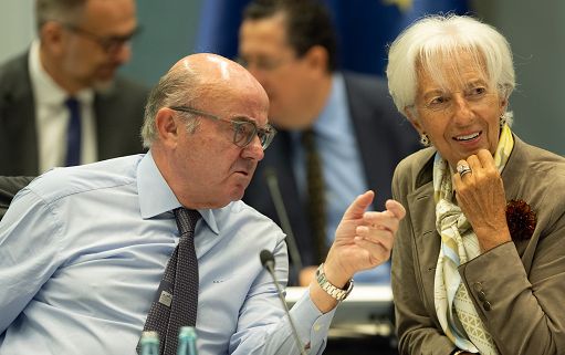 Bce, De Guindos: linea attuale tassi appropriata, data l’incertezza