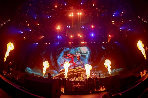 Gli Iron Maiden a San Siro, il metal debutta allo stadio di Milano
