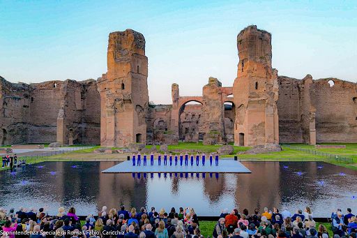 Con Caracalla Danza la coreografia contemporanea si libra sull’acqua