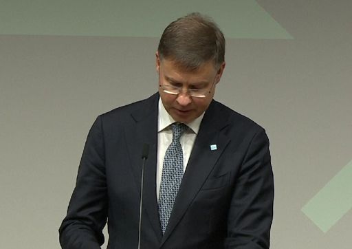 Dombrovskis: se deficit Italia sotto 3% Pil si può chiudere procedura