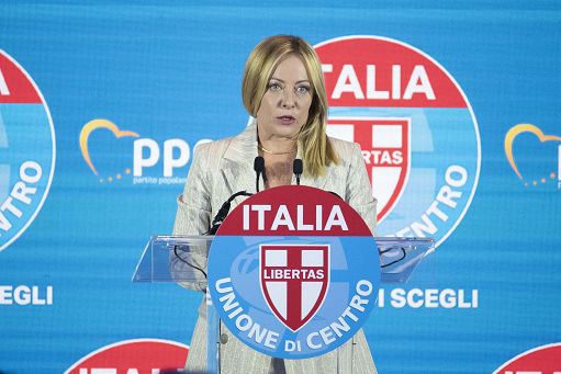 Governo, Meloni: non siamo come loro. E’ amore a muoverci, non odio