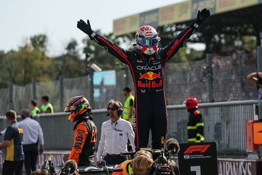 Formula1, Verstappen domina anche a Baku: Russell e Sainz podio
