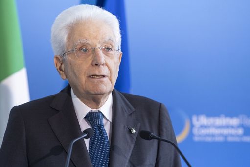 Cortei, Mattarella chiama Piantedosi: solidarietà ad agenti feriti