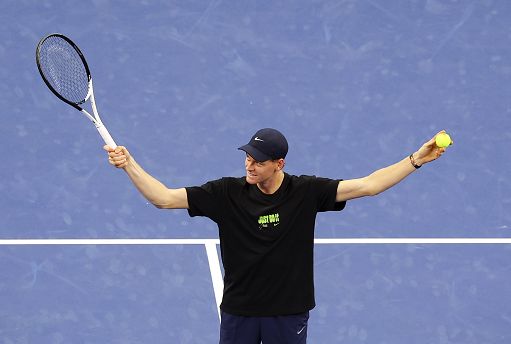Tennis, Sinner: “Partita dura, ho una notte per recuperare”