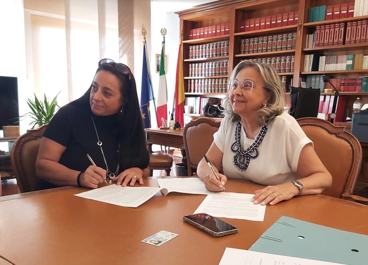 Donne vittime di violenza, firmati i primi contratti di lavoro alla Regione in Sicilia