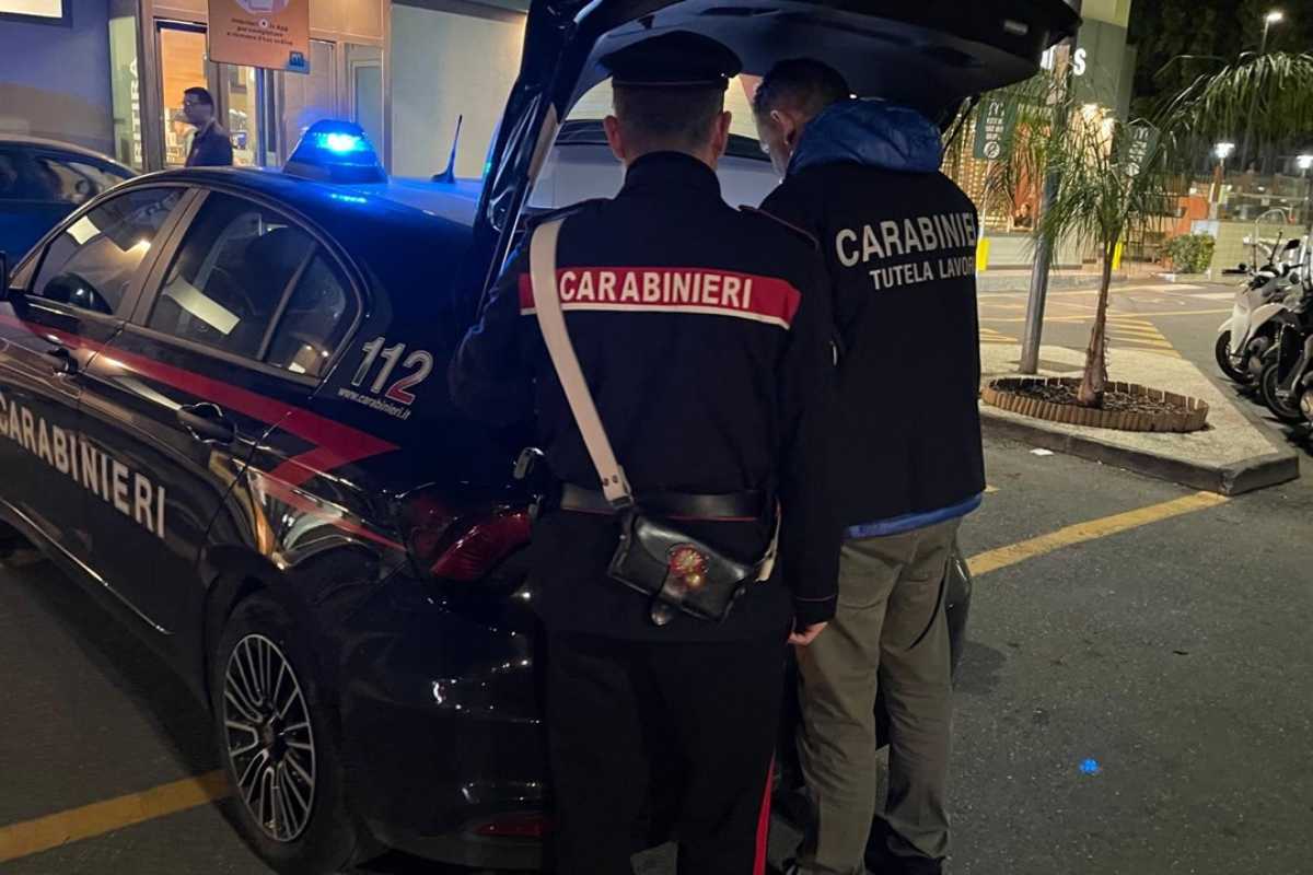 Due risse in pochi minuti nel Catanese, tre feriti: indagini in corso