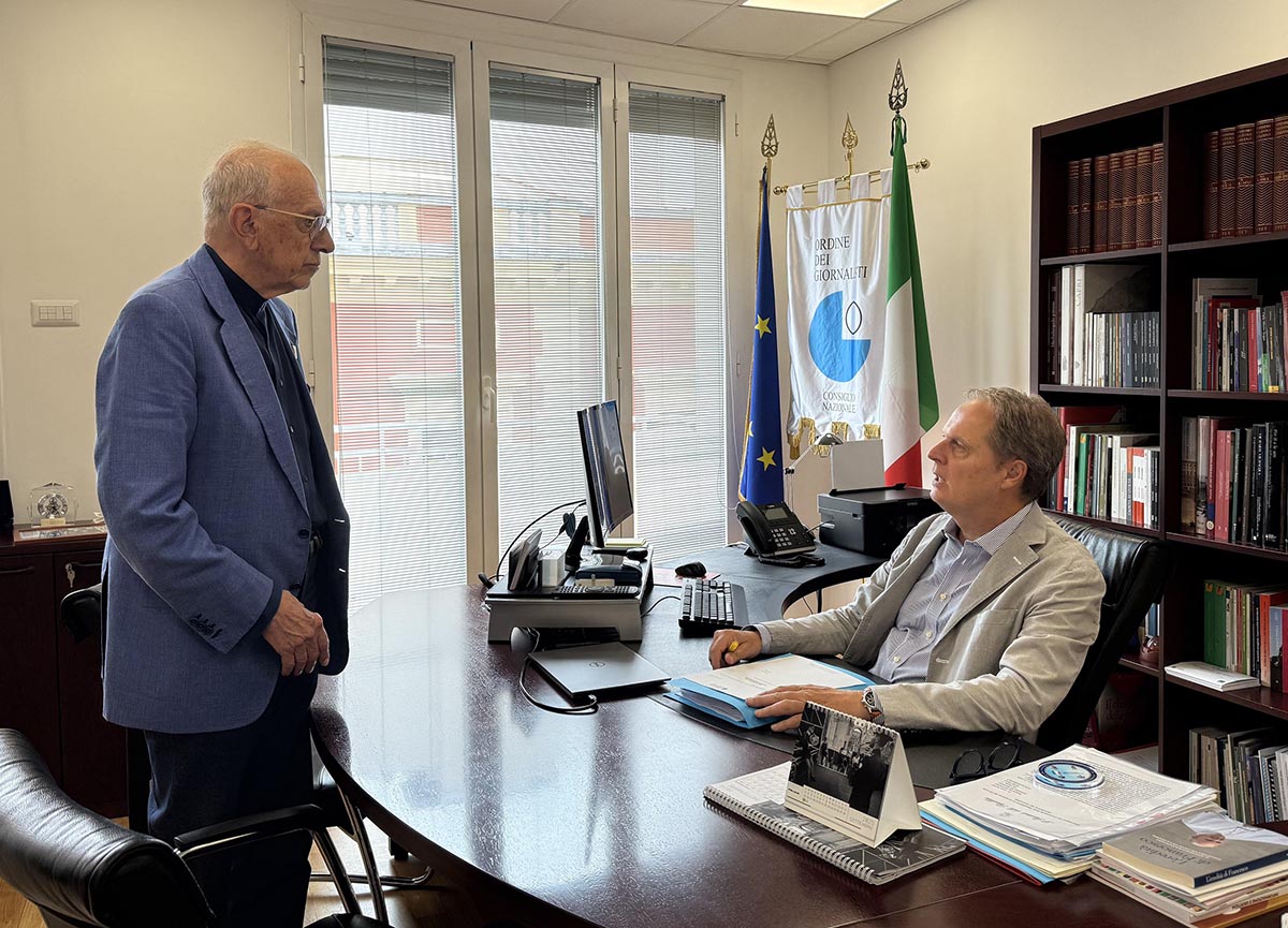 Carlo Alberto Tregua è “Direttore Decano dei quotidiani italiani”. Riconoscimento del Consiglio nazionale dell’Ordine dei giornalisti