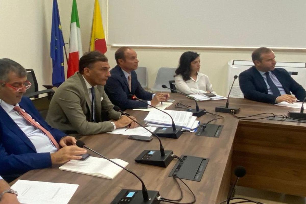 Ex Blutec, la relazione del Pelligra Group fa chiarezza. Tamajo: “Ora serve il piano industriale”