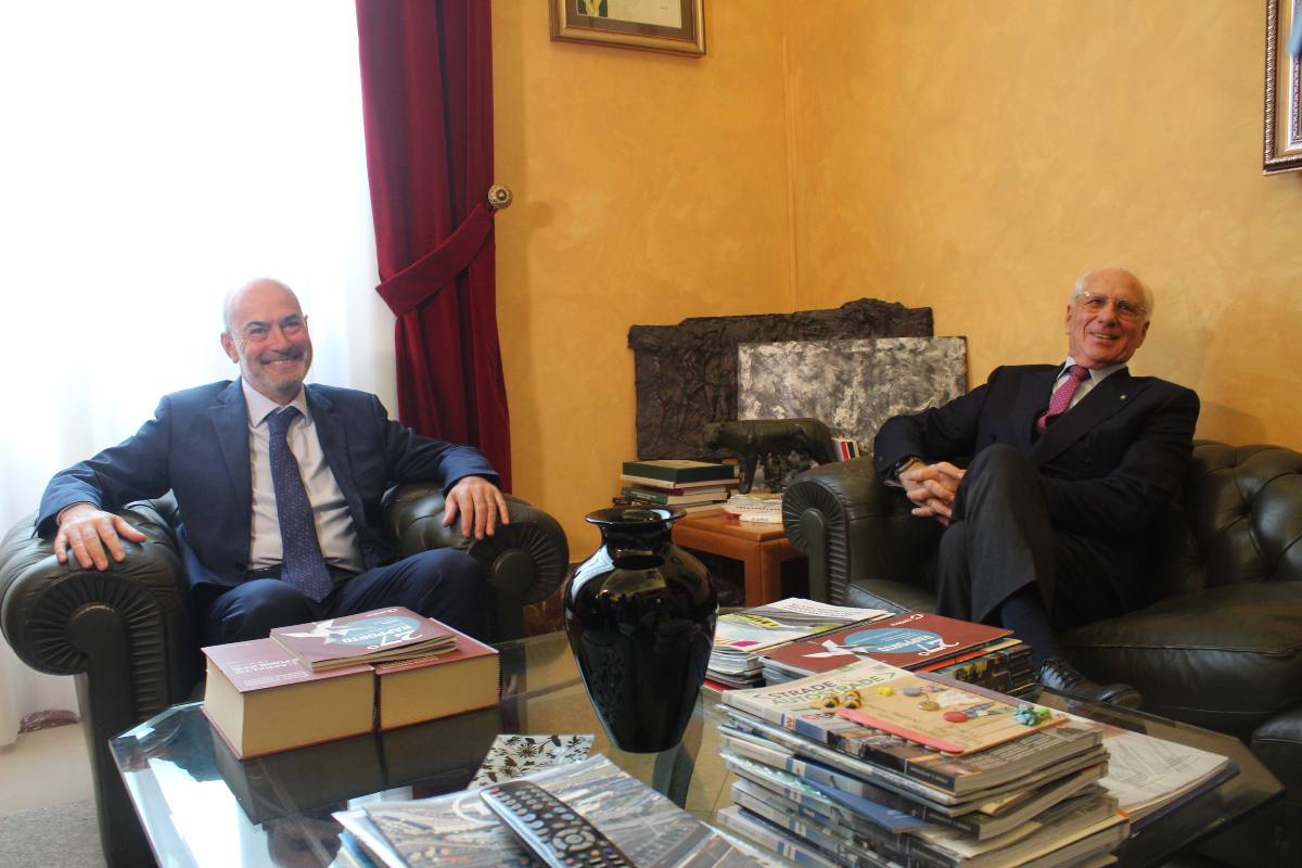VIDEO | Ponte, Ciucci a Messina: “Con ok Corte dei conti, via a espropri e opere compensative”, la road map