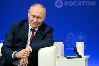 Putin avverte l’Occidente: “Qualsiasi truppa straniera in Ucraina sarebbe bersaglio”