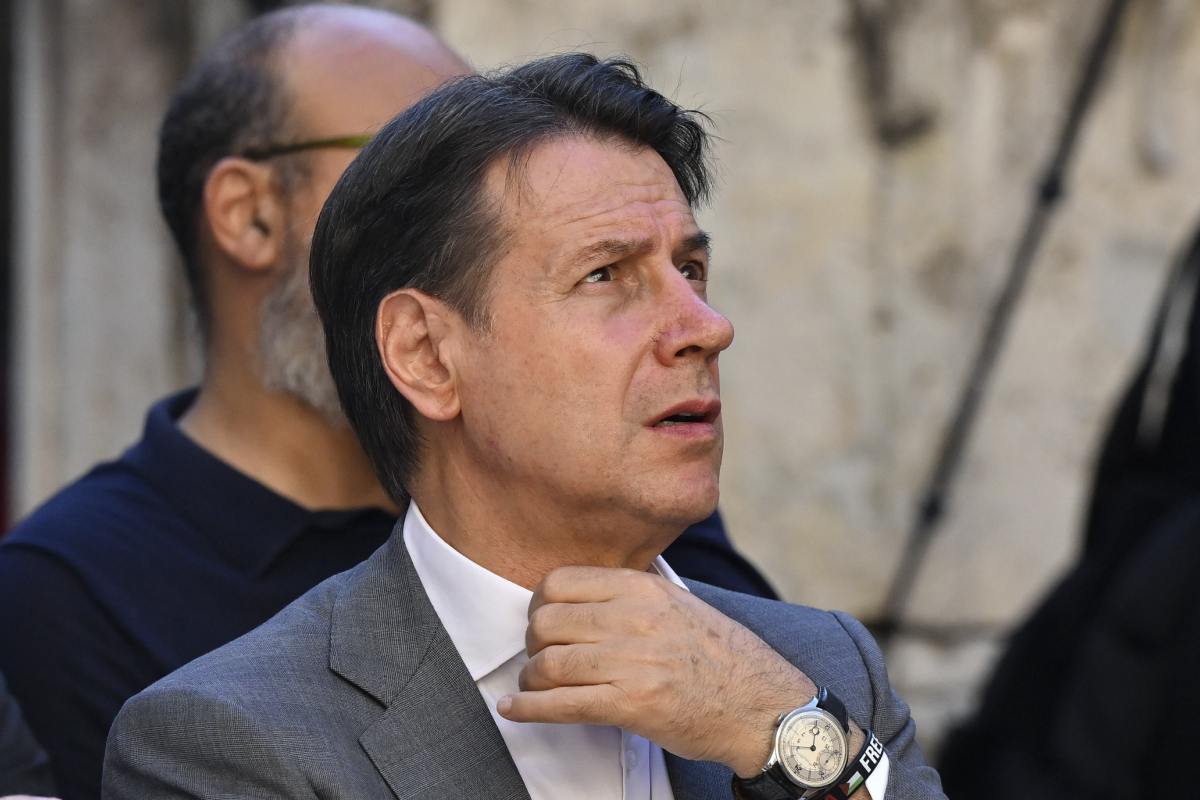 Ponte sullo Stretto, Conte: “Salvini megalomane, progetto dell’opera assolutamente carente”